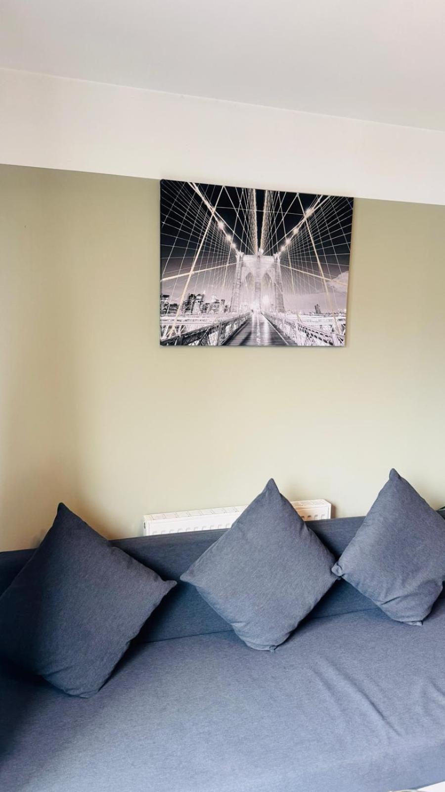 Entire Apartment Next To Canary Wharf In لندن المظهر الخارجي الصورة